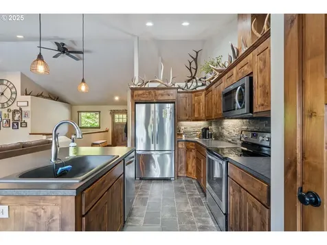 42520 Testament Creek Road Beaver OR 97108