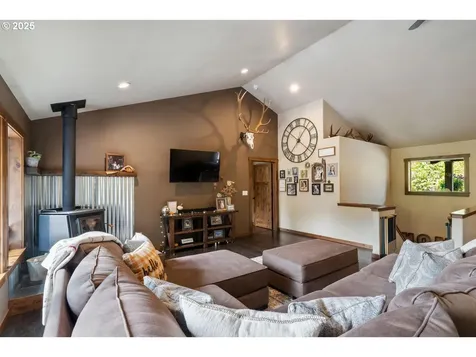 42520 Testament Creek Road Beaver OR 97108