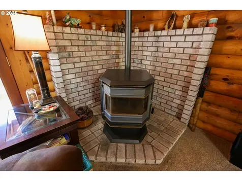 90974 Joe Ney Lane Coos Bay OR 97420