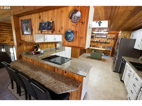 90974 Joe Ney Lane Coos Bay OR 97420