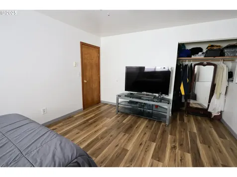 90974 Joe Ney Lane Coos Bay OR 97420