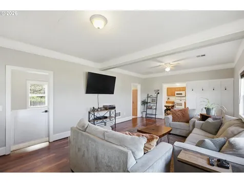 29259 Clear Lake Road Eugene OR 97402