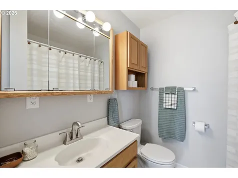 29259 Clear Lake Road Eugene OR 97402