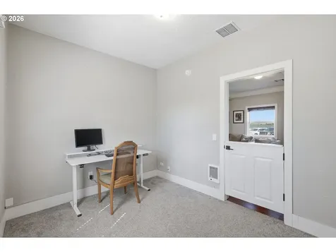 29259 Clear Lake Road Eugene OR 97402
