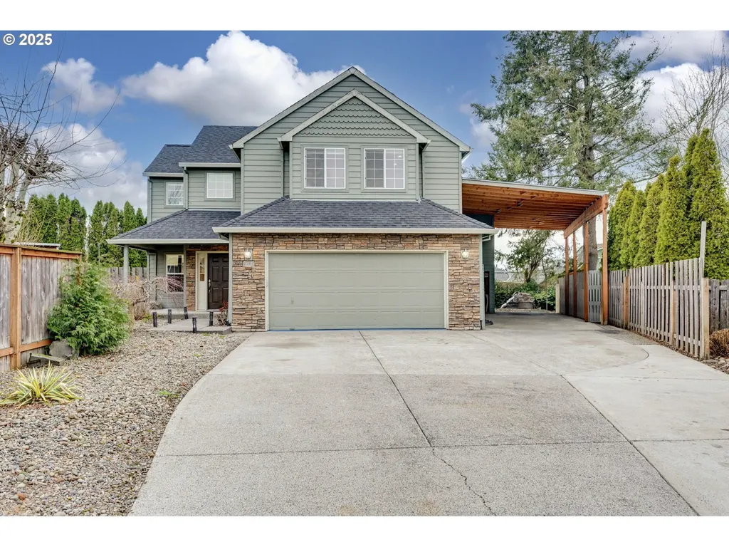 1267 SW Laura Court Troutdale OR 97060