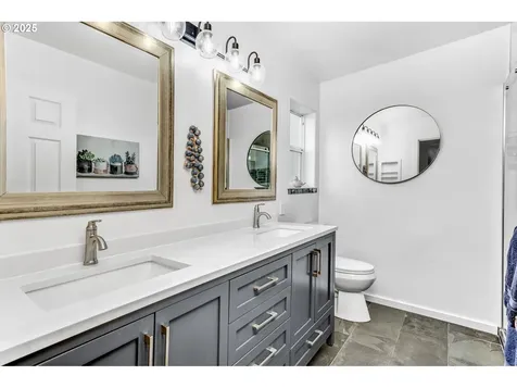 1267 SW Laura Court Troutdale OR 97060