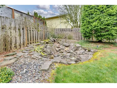 1267 SW Laura Court Troutdale OR 97060