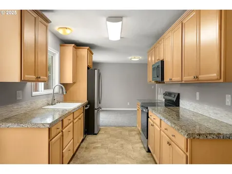 2200 SW 139th Avenue Beaverton OR 97005