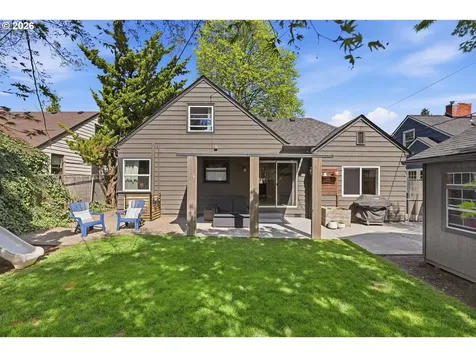 4432 NE Oregon Street Portland OR 97213