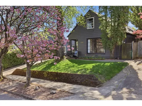 4432 NE Oregon Street Portland OR 97213