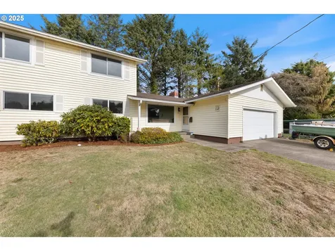217 NE Chambers Court Newport OR 97365