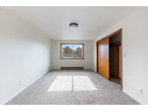 217 NE Chambers Court Newport OR 97365