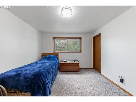 217 NE Chambers Court Newport OR 97365