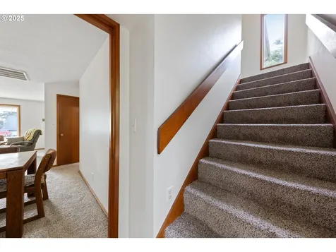 217 NE Chambers Court Newport OR 97365