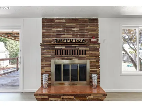 813 Sunview Street Eugene OR 97404