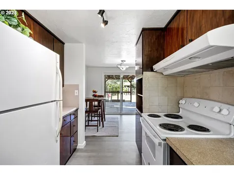 813 Sunview Street Eugene OR 97404