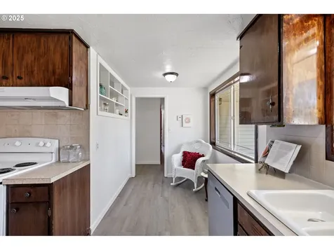 813 Sunview Street Eugene OR 97404