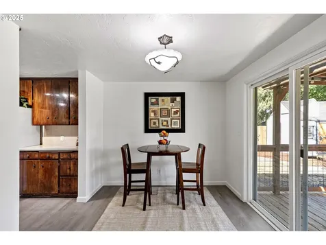 813 Sunview Street Eugene OR 97404