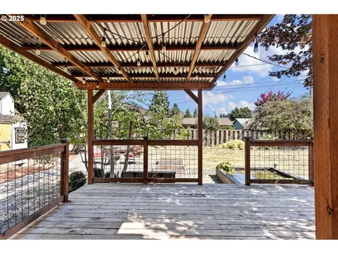 813 Sunview Street Eugene OR 97404