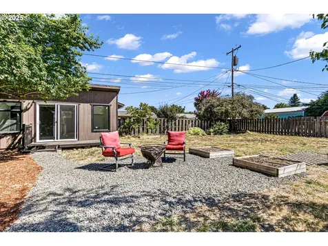 813 Sunview Street Eugene OR 97404