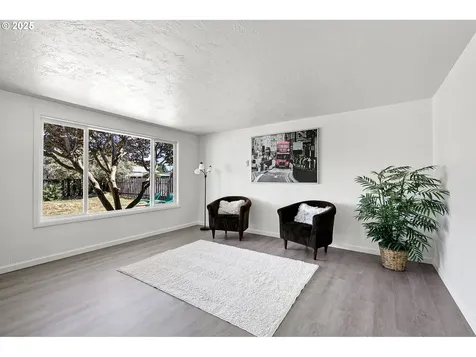 813 Sunview Street Eugene OR 97404