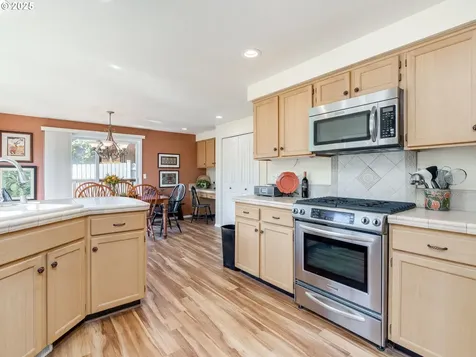 17416 SE 30th Street Vancouver WA 98683