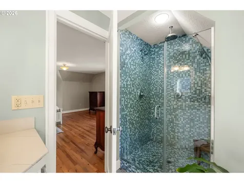 626 SW Comus Court Portland OR 97219