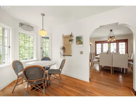 626 SW Comus Court Portland OR 97219