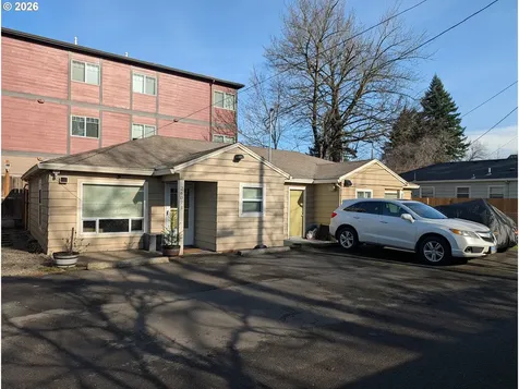 2607 SE 101st Avenue Portland OR 97266