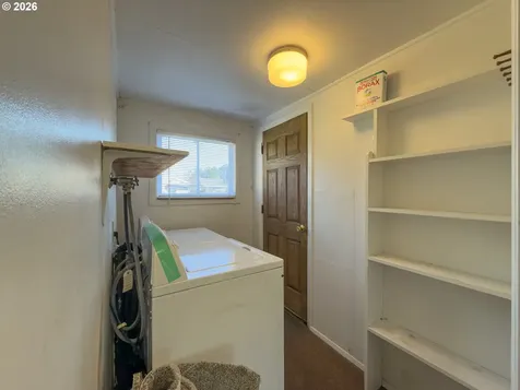 1233 Alabama Avenue SE Bandon OR 97411