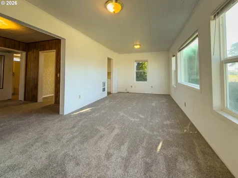 1233 Alabama Avenue SE Bandon OR 97411