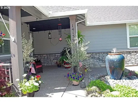 14159 Quail Court Oregon City OR 97045