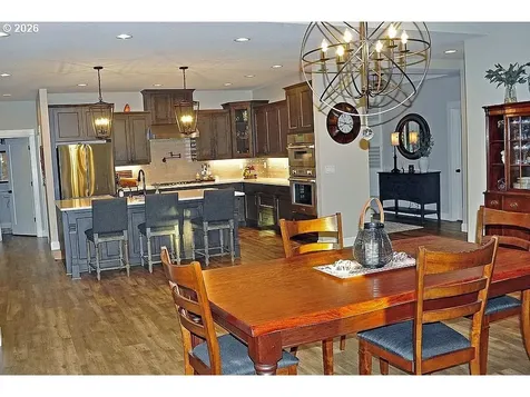 14159 Quail Court Oregon City OR 97045