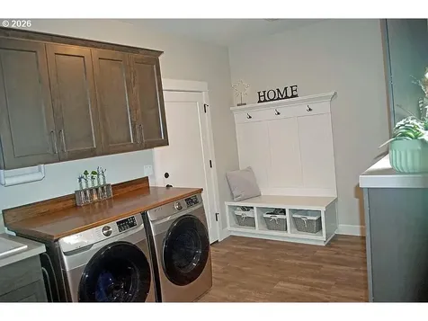 14159 Quail Court Oregon City OR 97045