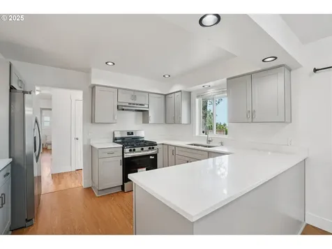 1946 SE Miller Avenue Dallas OR 97338