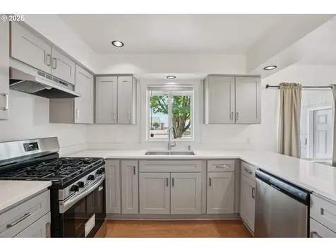 1946 SE Miller Avenue Dallas OR 97338
