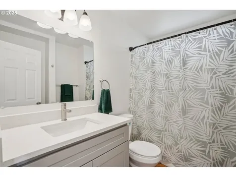 1946 SE Miller Avenue Dallas OR 97338