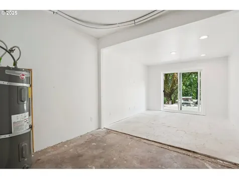 1946 SE Miller Avenue Dallas OR 97338