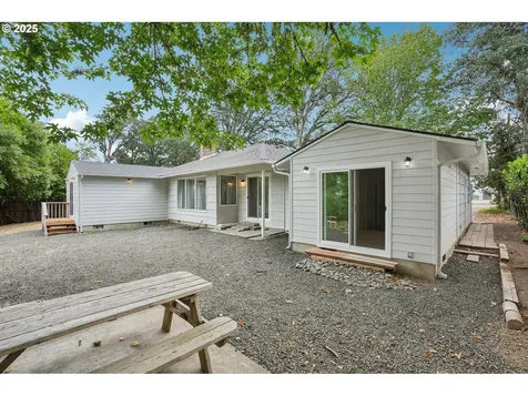 1946 SE Miller Avenue Dallas OR 97338