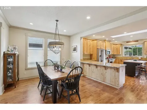 520 Yapa Drive Silverton OR 97381