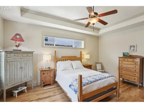 520 Yapa Drive Silverton OR 97381