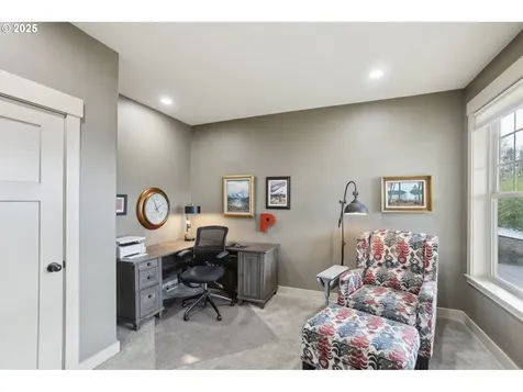 520 Yapa Drive Silverton OR 97381