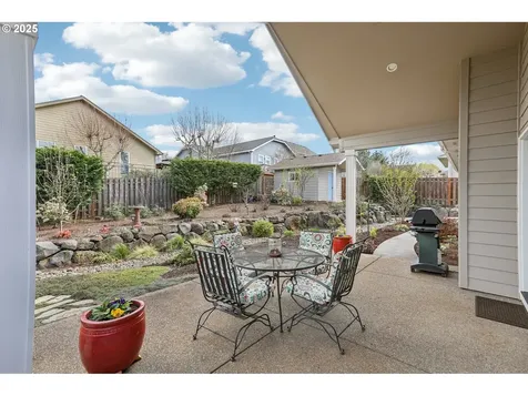 520 Yapa Drive Silverton OR 97381