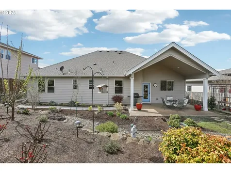 520 Yapa Drive Silverton OR 97381