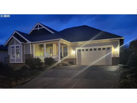520 Yapa Drive Silverton OR 97381