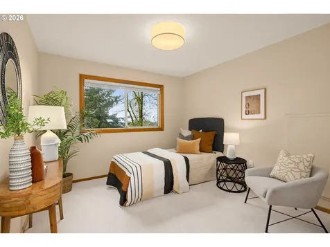 1727 SW Westwood Drive Portland OR 97239