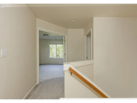 8401 SW Cedarcrest Street Portland OR 97223