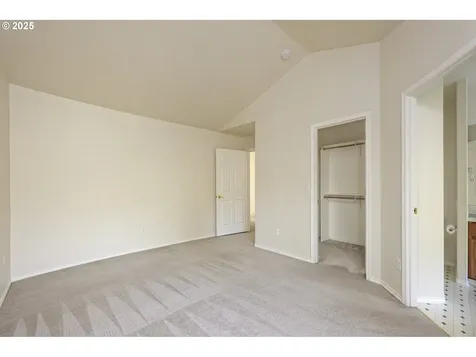 8401 SW Cedarcrest Street Portland OR 97223