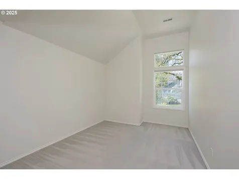 8401 SW Cedarcrest Street Portland OR 97223