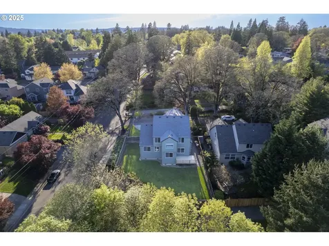 8401 SW Cedarcrest Street Portland OR 97223